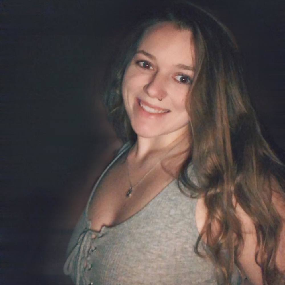 Meet your Posher, Avorie